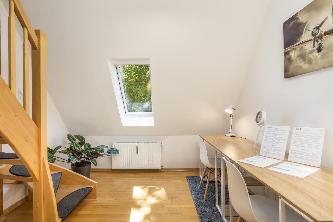 Free Living - Buddha Design, Natur, Parkplatz, Washer * Wolfsburg