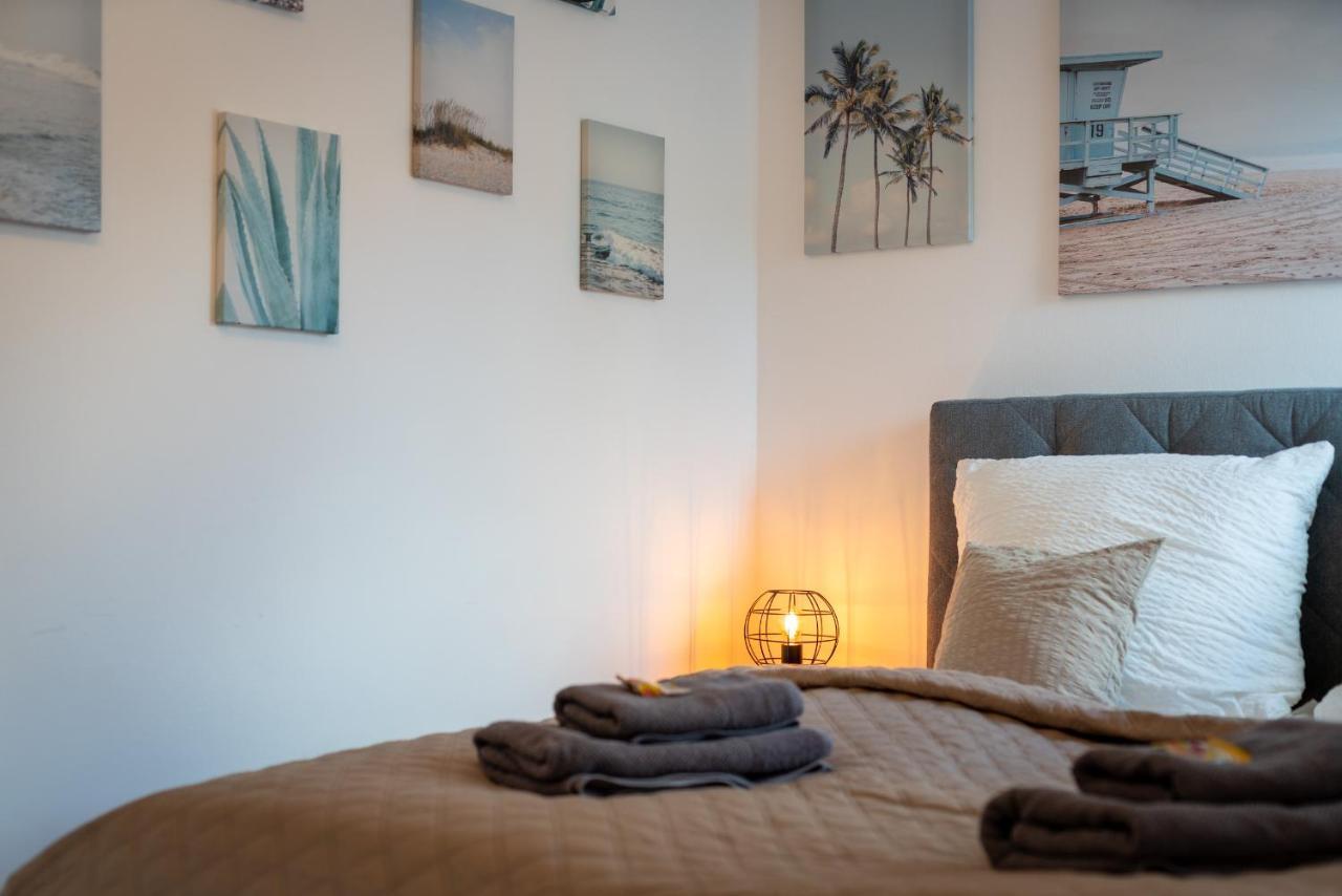 Free Living - Buddha Design, Natur, Parkplatz, Washer Apartment